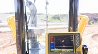 Topcon stellt neue Maschinensteuerungen für Raupen vor